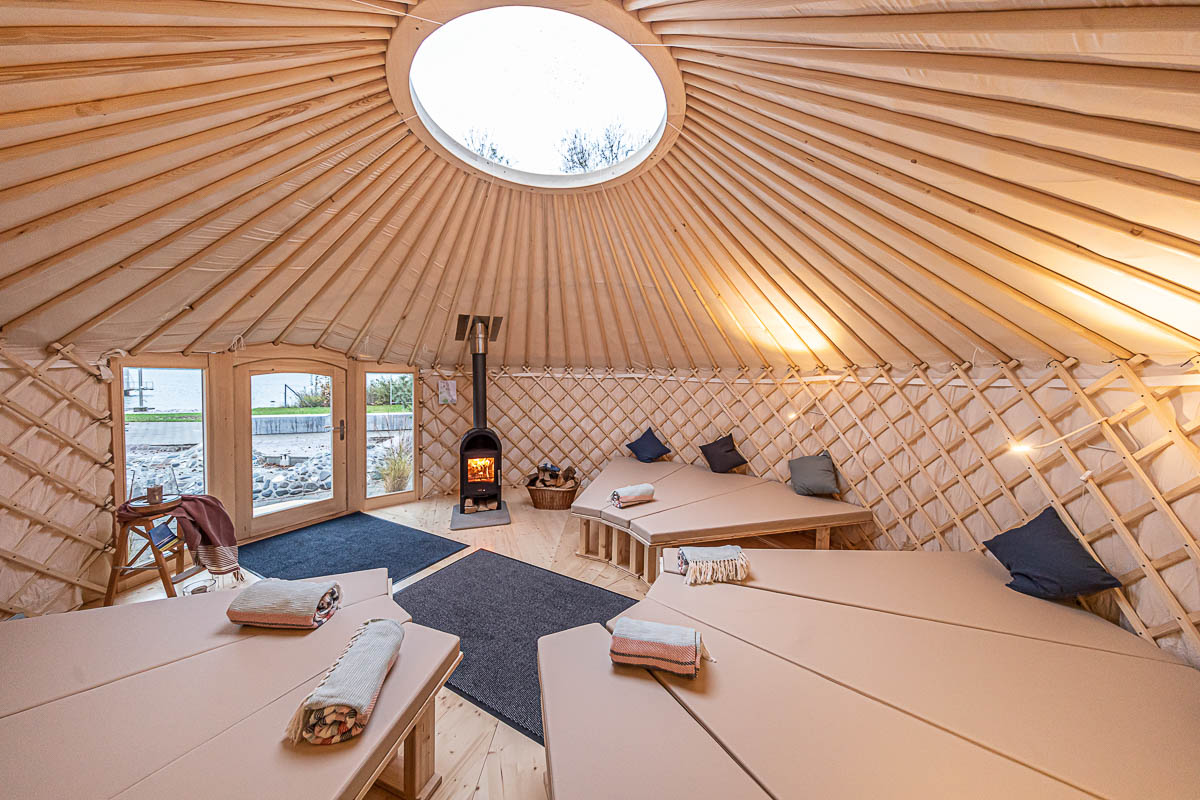 Sauna am See in Uster, Ruheraum Jurte Sauna am See in Uster, Ruheraum Jurte